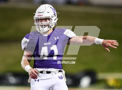 Thumbnail 3 in San Augustine vs. Mason (UIL 2A Semifinal) photogallery.
