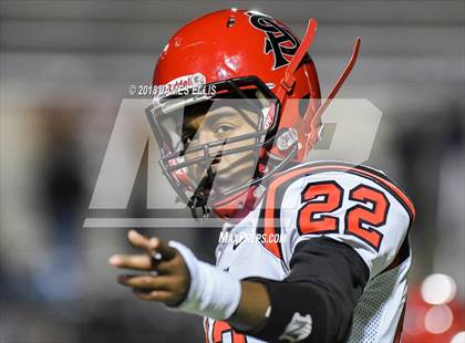 Thumbnail 2 in San Augustine vs. Mason (UIL 2A Semifinal) photogallery.