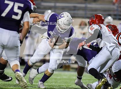 Thumbnail 1 in San Augustine vs. Mason (UIL 2A Semifinal) photogallery.