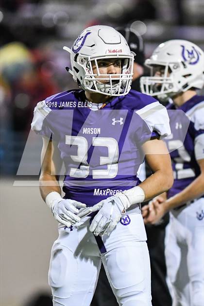 Thumbnail 3 in San Augustine vs. Mason (UIL 2A Semifinal) photogallery.