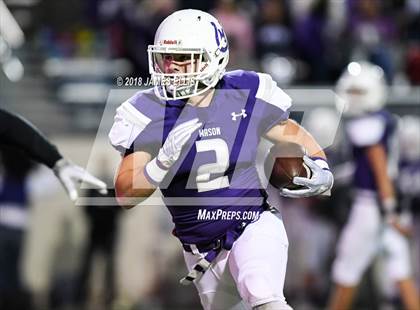 Thumbnail 1 in San Augustine vs. Mason (UIL 2A Semifinal) photogallery.
