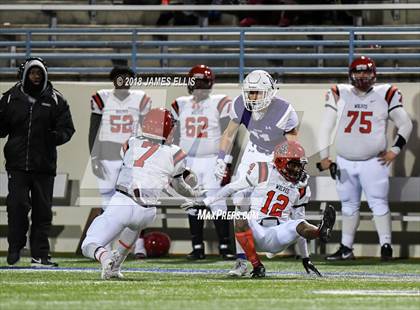 Thumbnail 1 in San Augustine vs. Mason (UIL 2A Semifinal) photogallery.
