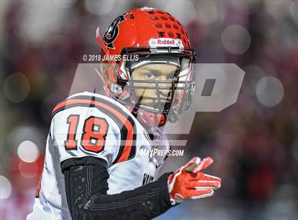 Thumbnail 1 in San Augustine vs. Mason (UIL 2A Semifinal) photogallery.