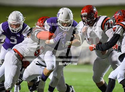 Thumbnail 3 in San Augustine vs. Mason (UIL 2A Semifinal) photogallery.