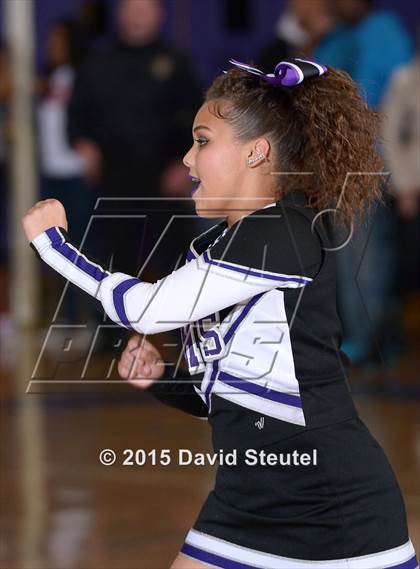Thumbnail 2 in Eisenhower vs. Sacramento (St. Hope Elite Classic) photogallery.