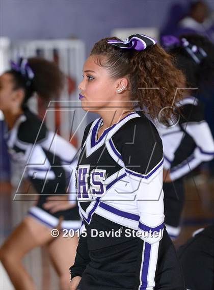 Thumbnail 2 in Eisenhower vs. Sacramento (St. Hope Elite Classic) photogallery.