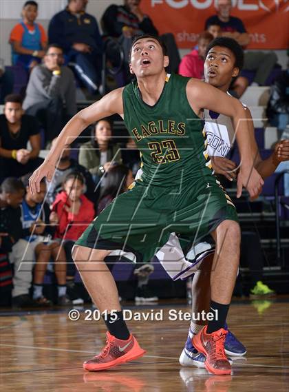 Thumbnail 2 in Eisenhower vs. Sacramento (St. Hope Elite Classic) photogallery.