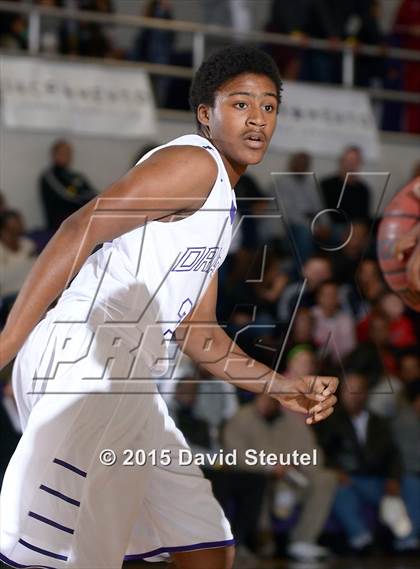 Thumbnail 1 in Eisenhower vs. Sacramento (St. Hope Elite Classic) photogallery.