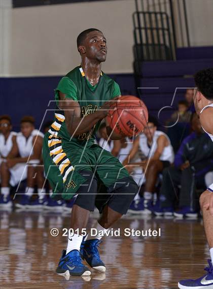 Thumbnail 3 in Eisenhower vs. Sacramento (St. Hope Elite Classic) photogallery.