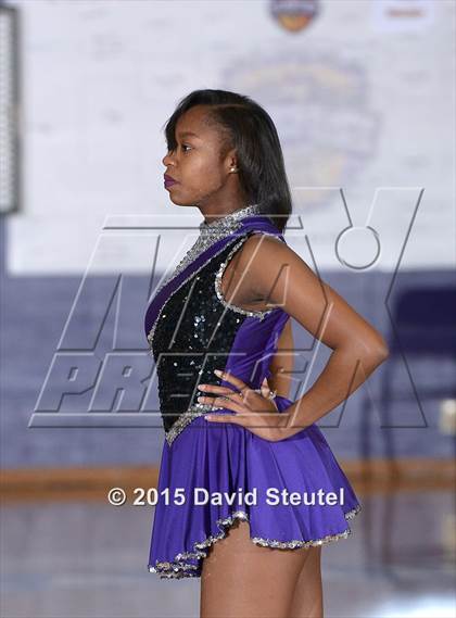 Thumbnail 3 in Eisenhower vs. Sacramento (St. Hope Elite Classic) photogallery.