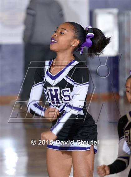 Thumbnail 1 in Eisenhower vs. Sacramento (St. Hope Elite Classic) photogallery.