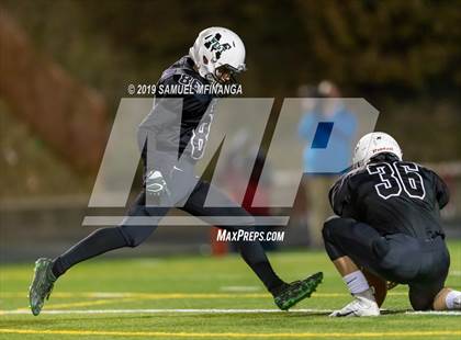 Thumbnail 1 in Bellevue West vs. Millard West (NSAA Class 1 Semifinal) photogallery.