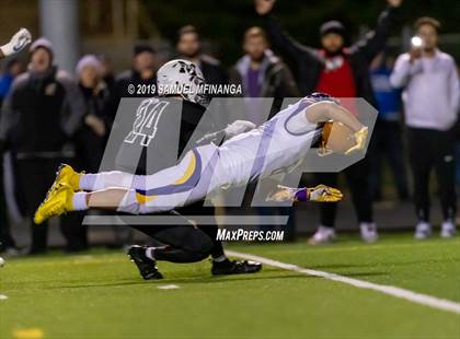 Thumbnail 1 in Bellevue West vs. Millard West (NSAA Class 1 Semifinal) photogallery.