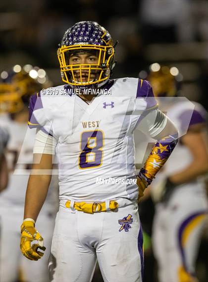 Thumbnail 1 in Bellevue West vs. Millard West (NSAA Class 1 Semifinal) photogallery.