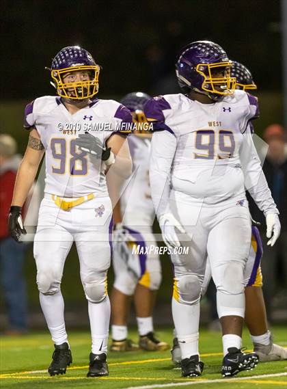 Thumbnail 3 in Bellevue West vs. Millard West (NSAA Class 1 Semifinal) photogallery.