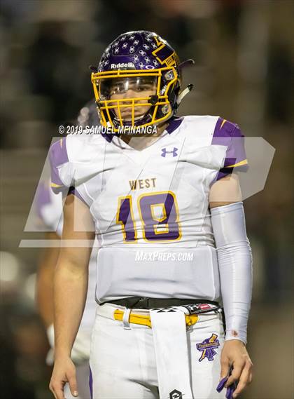 Thumbnail 3 in Bellevue West vs. Millard West (NSAA Class 1 Semifinal) photogallery.