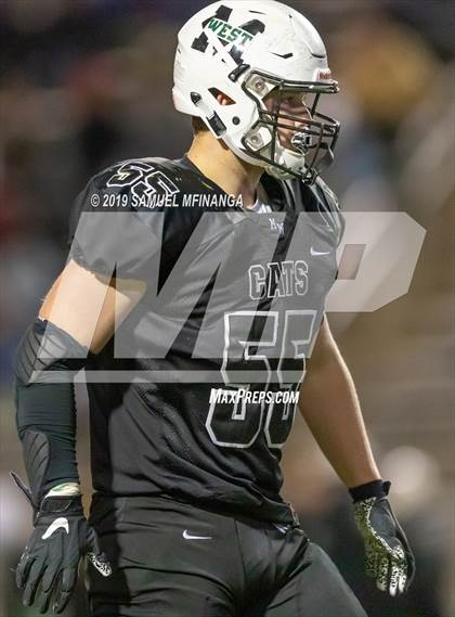 Thumbnail 2 in Bellevue West vs. Millard West (NSAA Class 1 Semifinal) photogallery.
