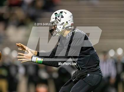 Thumbnail 2 in Bellevue West vs. Millard West (NSAA Class 1 Semifinal) photogallery.