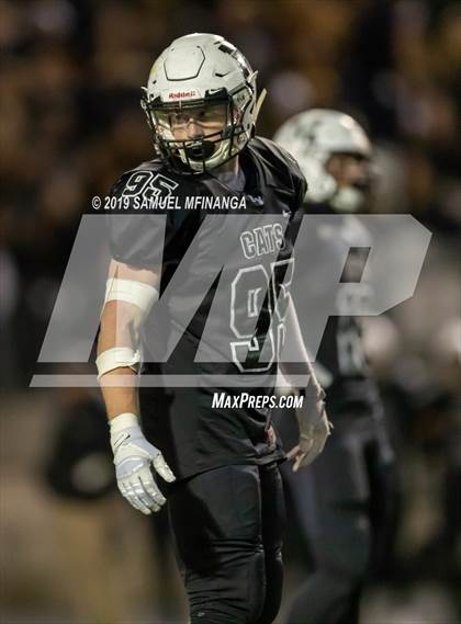 Thumbnail 2 in Bellevue West vs. Millard West (NSAA Class 1 Semifinal) photogallery.