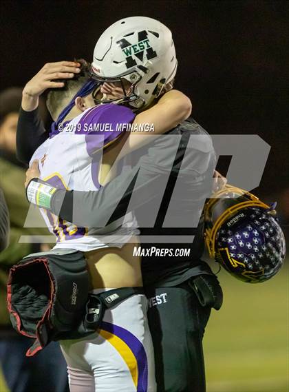 Thumbnail 2 in Bellevue West vs. Millard West (NSAA Class 1 Semifinal) photogallery.