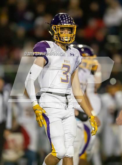 Thumbnail 1 in Bellevue West vs. Millard West (NSAA Class 1 Semifinal) photogallery.