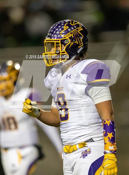 Thumbnail 1 in Bellevue West vs. Millard West (NSAA Class 1 Semifinal) photogallery.