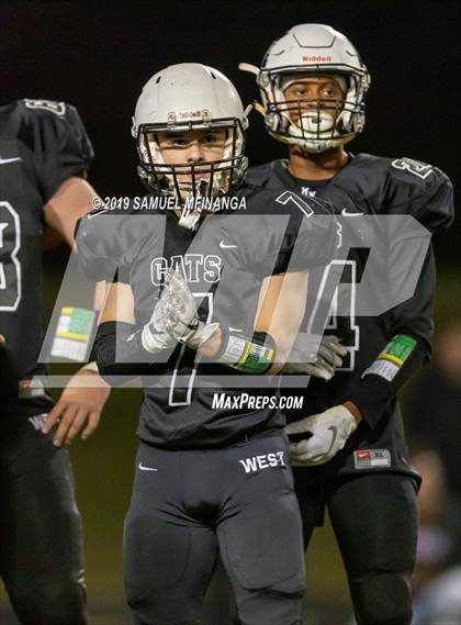 Thumbnail 1 in Bellevue West vs. Millard West (NSAA Class 1 Semifinal) photogallery.