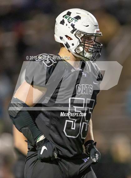 Thumbnail 1 in Bellevue West vs. Millard West (NSAA Class 1 Semifinal) photogallery.
