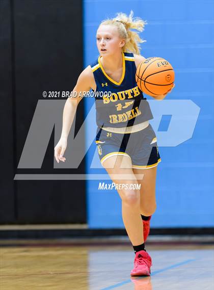 Thumbnail 3 in Seaforth vs South Iredell (North Iredell Holiday Classic) photogallery.