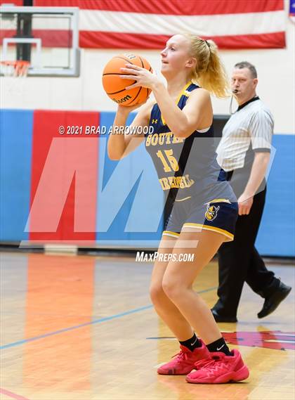 Thumbnail 3 in Seaforth vs South Iredell (North Iredell Holiday Classic) photogallery.