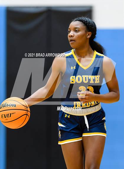 Thumbnail 2 in Seaforth vs South Iredell (North Iredell Holiday Classic) photogallery.