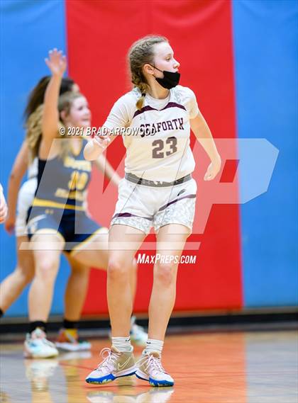 Thumbnail 1 in Seaforth vs South Iredell (North Iredell Holiday Classic) photogallery.