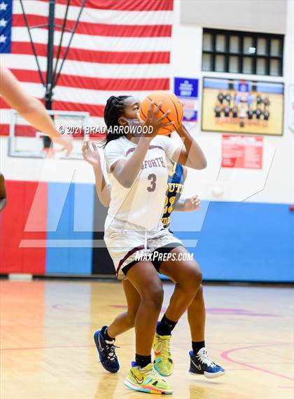 Thumbnail 2 in Seaforth vs South Iredell (North Iredell Holiday Classic) photogallery.