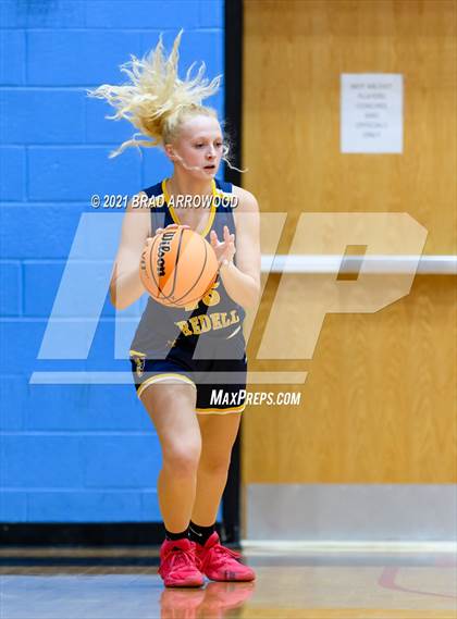 Thumbnail 1 in Seaforth vs South Iredell (North Iredell Holiday Classic) photogallery.