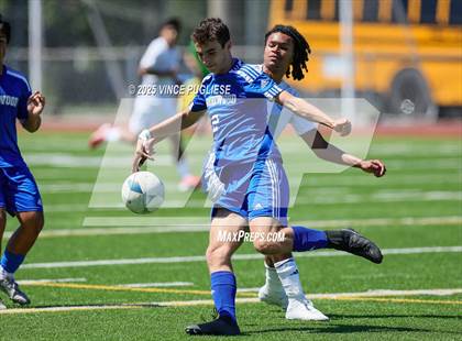 Thumbnail 3 in Ingraham @ Shorewood (WIAA 3A Semi Final) photogallery.