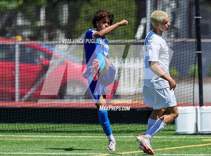 Thumbnail 3 in Ingraham @ Shorewood (WIAA 3A Semi Final) photogallery.