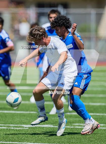 Thumbnail 2 in Ingraham @ Shorewood (WIAA 3A Semi Final) photogallery.
