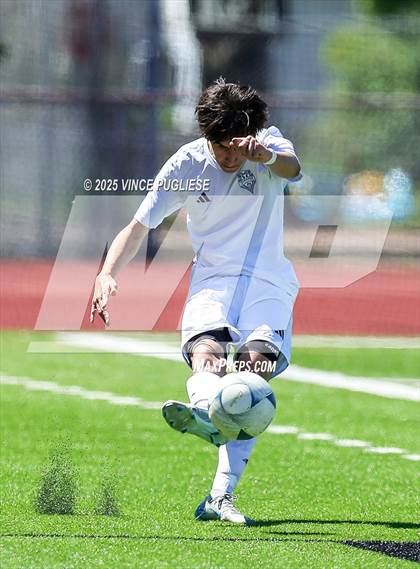 Thumbnail 2 in Ingraham @ Shorewood (WIAA 3A Semi Final) photogallery.