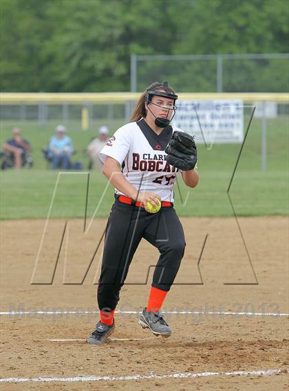 Thumbnail 3 in Keystone vs Clarion Area (PIAA District IX A Semifinal) photogallery.