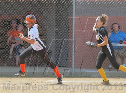 Thumbnail 2 in Keystone vs Clarion Area (PIAA District IX A Semifinal) photogallery.