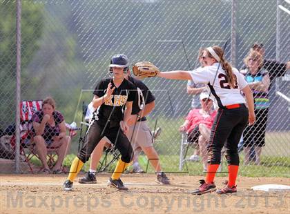 Thumbnail 1 in Keystone vs Clarion Area (PIAA District IX A Semifinal) photogallery.