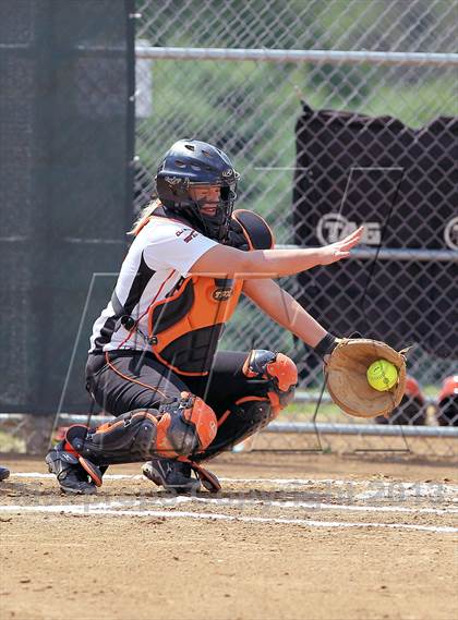 Thumbnail 2 in Keystone vs Clarion Area (PIAA District IX A Semifinal) photogallery.