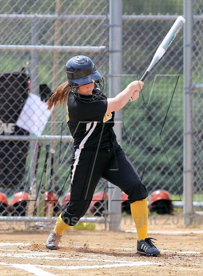 Thumbnail 2 in Keystone vs Clarion Area (PIAA District IX A Semifinal) photogallery.
