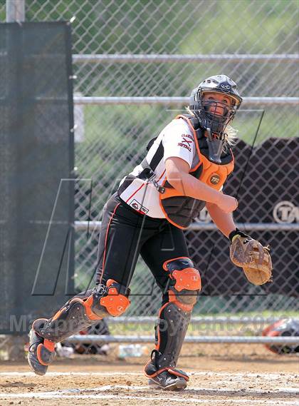 Thumbnail 3 in Keystone vs Clarion Area (PIAA District IX A Semifinal) photogallery.