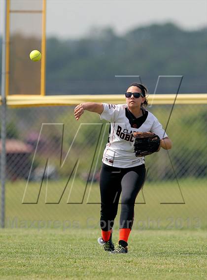 Thumbnail 3 in Keystone vs Clarion Area (PIAA District IX A Semifinal) photogallery.