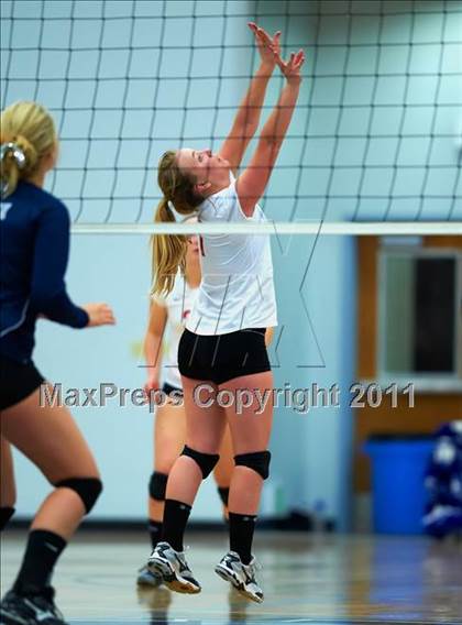 Thumbnail 3 in Willow Glen @ Aptos (CIF CCS Playoffs) photogallery.