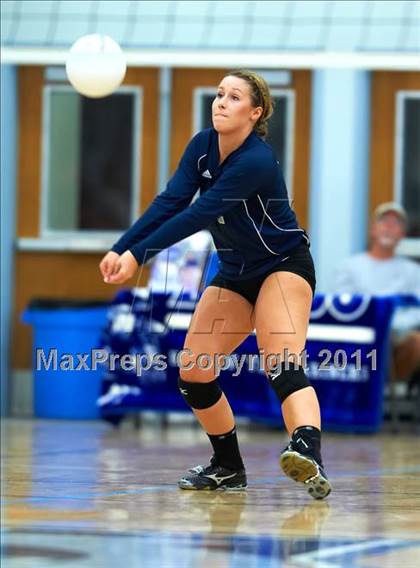 Thumbnail 3 in Willow Glen @ Aptos (CIF CCS Playoffs) photogallery.