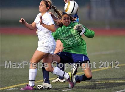 Thumbnail 1 in Marymount vs. Oaks Christian (CIF SoCal Regional D3 Final) photogallery.