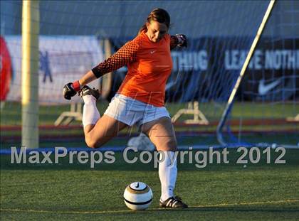 Thumbnail 3 in Marymount vs. Oaks Christian (CIF SoCal Regional D3 Final) photogallery.