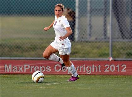 Thumbnail 3 in Marymount vs. Oaks Christian (CIF SoCal Regional D3 Final) photogallery.